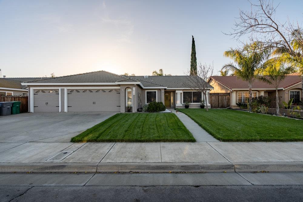 1639 Fir Drive, Los Banos, CA 