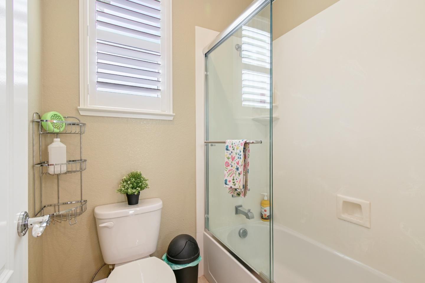 Detail Gallery Image 35 of 45 For 2082 Rovello Loop, Livermore,  CA 94550 - 3 Beds | 2/1 Baths