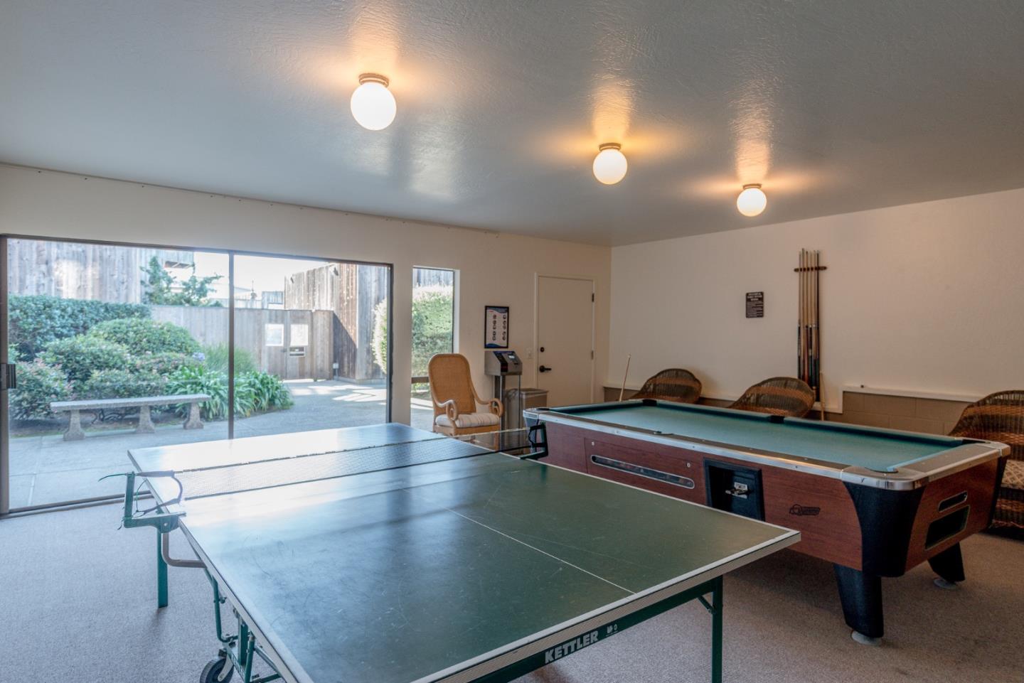 Detail Gallery Image 23 of 31 For 1 Surf Way #216,  Monterey,  CA 93940 - 1 Beds | 1 Baths