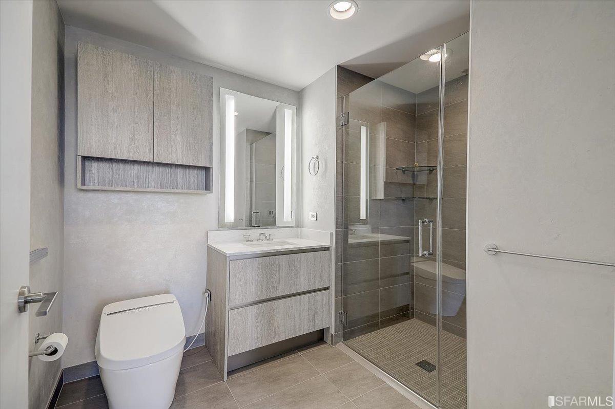Detail Gallery Image 38 of 75 For 201 Folsom St 32e,  San Francisco,  CA 94105 - 3 Beds | 3 Baths