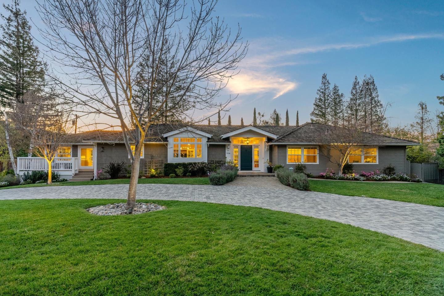 104 Twin Oaks Dr, Los Gatos, CA 95032