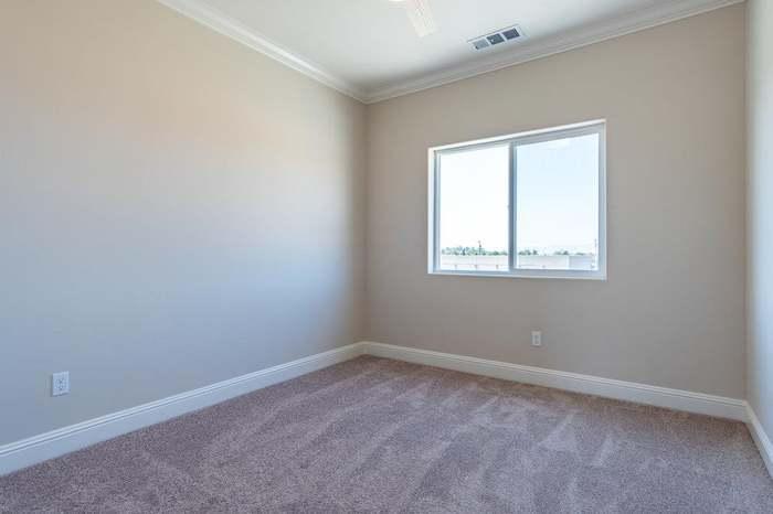 125 Bundeson Dr, Hollister, CA 95023 photo 7