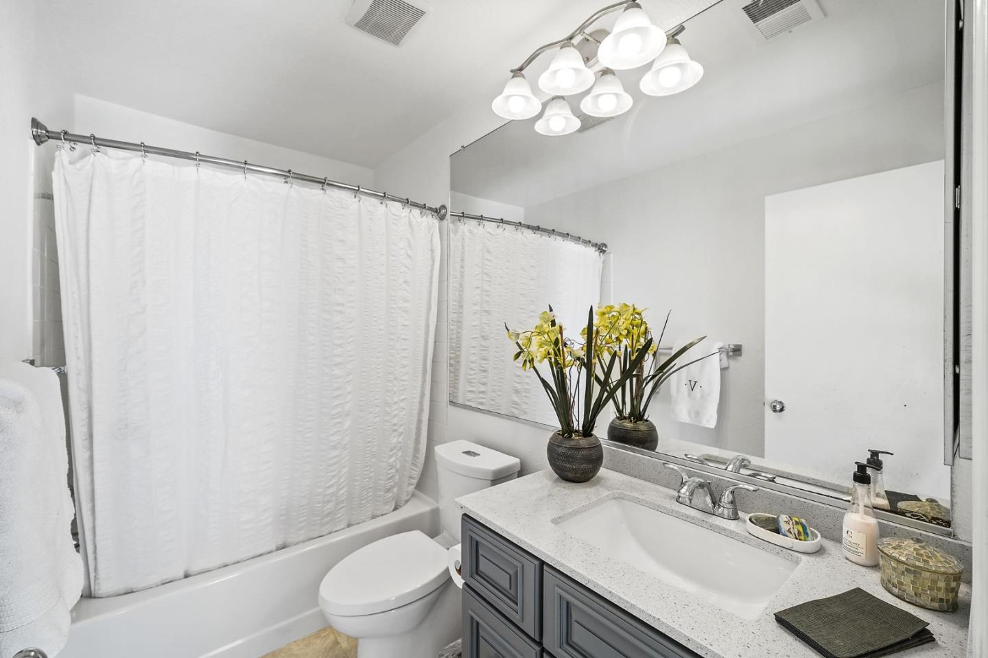 Detail Gallery Image 19 of 27 For 3089 Lakemont Dr #5,  San Ramon,  CA 94582 - 3 Beds | 2 Baths