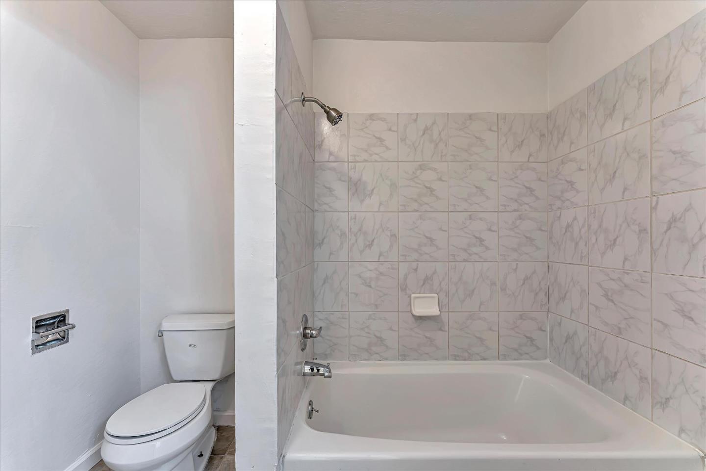Detail Gallery Image 13 of 41 For 455 Crescent St #312,  Oakland,  CA 94610 - 1 Beds | 1 Baths