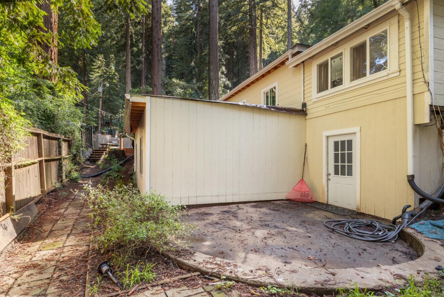 Detail Gallery Image 9 of 32 For 350 Martin Dr, Scotts Valley,  CA 95066 - 2 Beds | 2 Baths