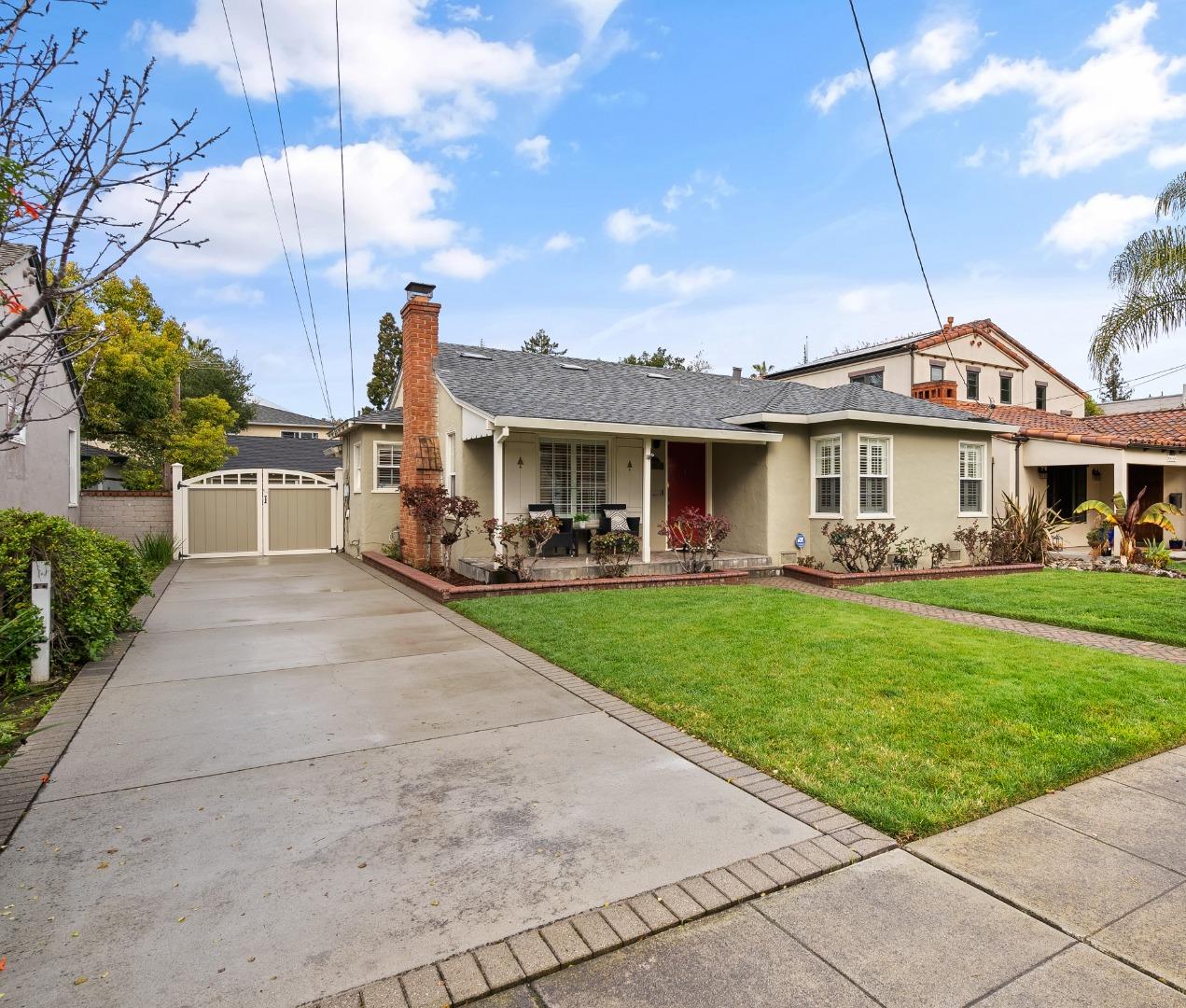 Detail Gallery Image 1 of 1 For 660 Pettis Ave, Mountain View,  CA 94041 - 3 Beds | 2 Baths