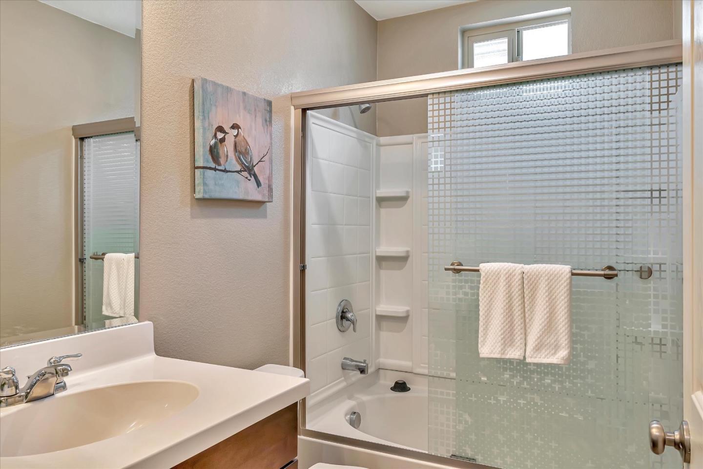 Detail Gallery Image 4 of 27 For 337 Adeline Ave, San Jose,  CA 95136 - 4 Beds | 3/1 Baths