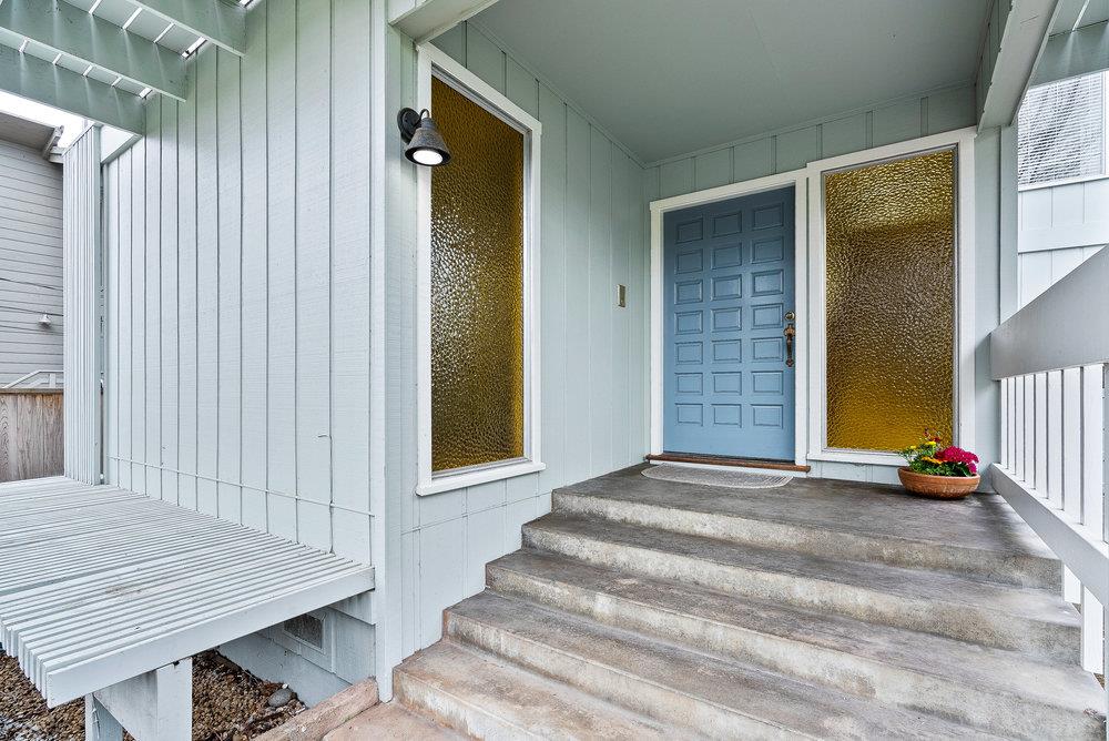 Detail Gallery Image 6 of 41 For 622 Cliff Dr, Aptos,  CA 95003 - 3 Beds | 2 Baths