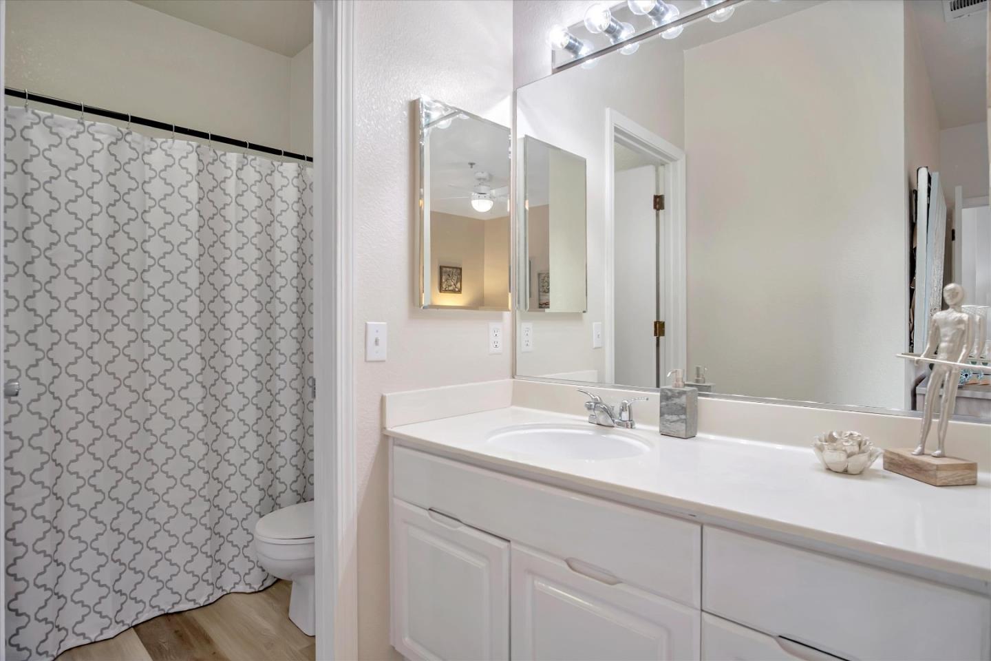 Detail Gallery Image 22 of 27 For 1420 Thrush Ave #52,  San Leandro,  CA 94578 - 2 Beds | 2 Baths