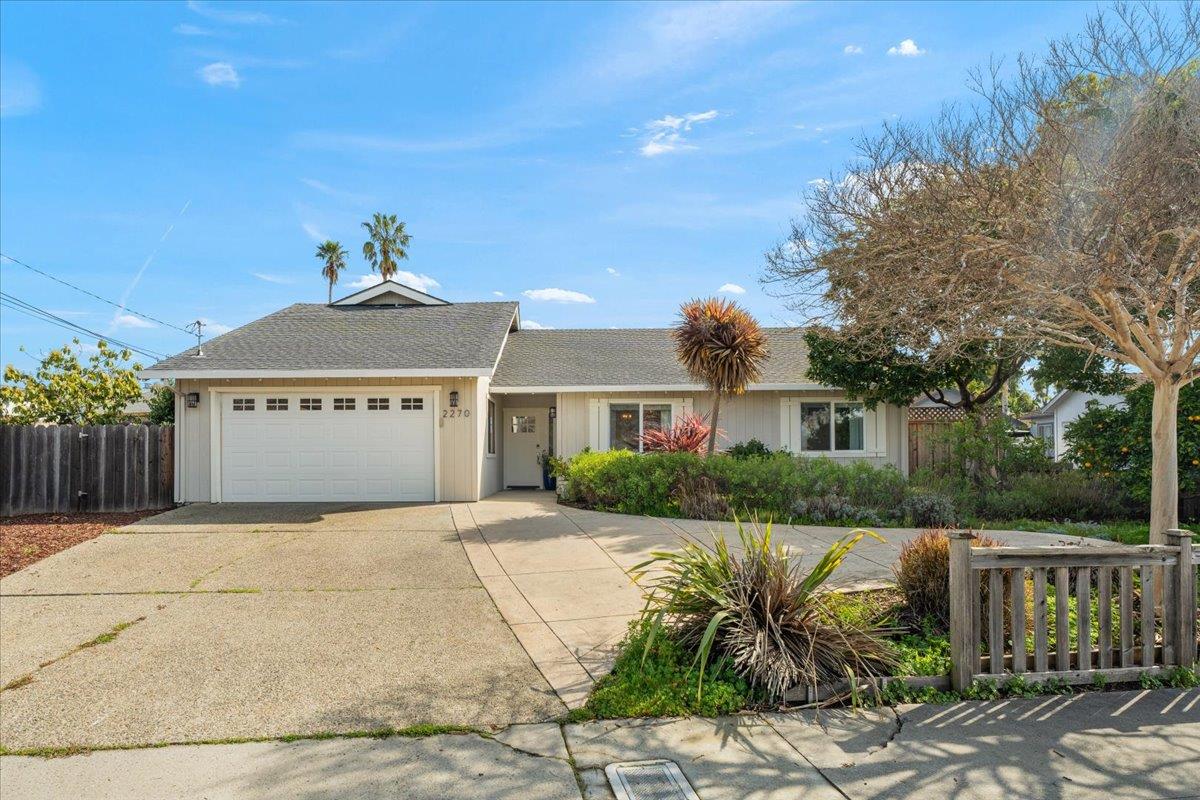 2270 17th Ave, Santa Cruz, CA 95062