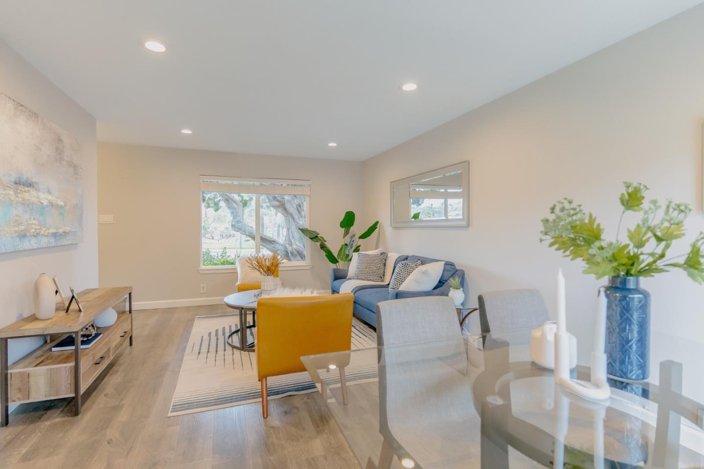 Detail Gallery Image 1 of 1 For 1960 Postgate Ct, San Jose,  CA 95121 - 3 Beds | 1/1 Baths