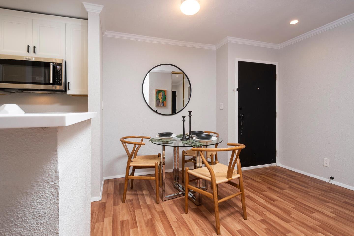 Detail Gallery Image 7 of 16 For 377 Mandarin Dr #104,  Daly City,  CA 94015 - 1 Beds | 1 Baths