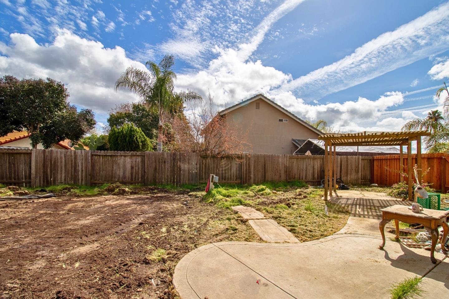 Detail Gallery Image 20 of 22 For 454 Oakwood Dr, Los Banos,  CA 93635 - 4 Beds | 2/1 Baths