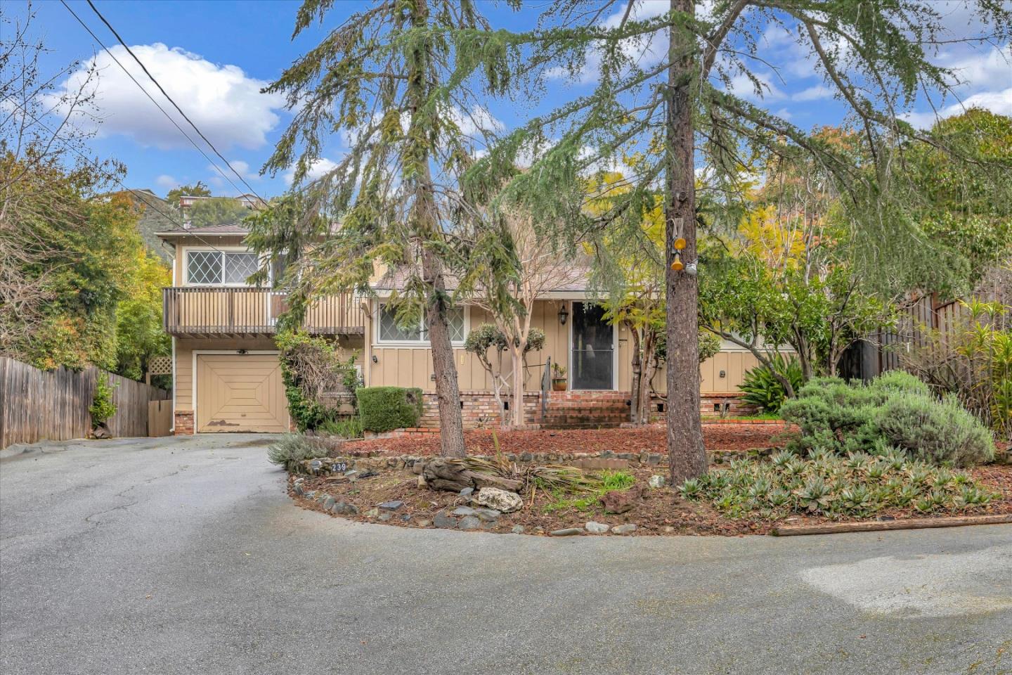 239 Windsor Drive, San Carlos, CA 