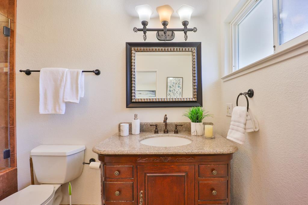 Detail Gallery Image 23 of 52 For 35015 Peco St, Union City,  CA 94587 - 4 Beds | 2 Baths