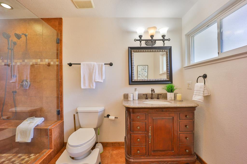 Detail Gallery Image 24 of 52 For 35015 Peco St, Union City,  CA 94587 - 4 Beds | 2 Baths