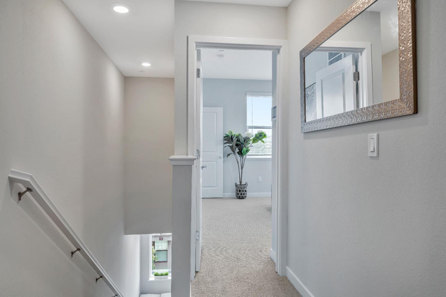 Detail Gallery Image 20 of 50 For 111 Waters Park Cir, San Mateo,  CA 94403 - 4 Beds | 3/1 Baths