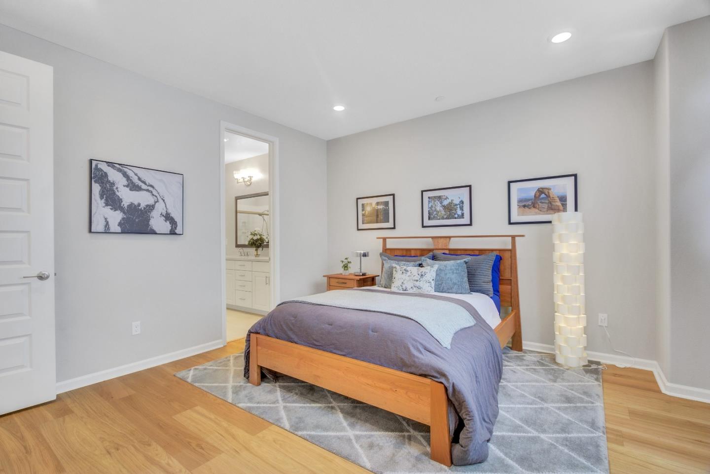 Detail Gallery Image 25 of 34 For 609 El Camino Real, Redwood City,  CA 94063 - 2 Beds | 2 Baths