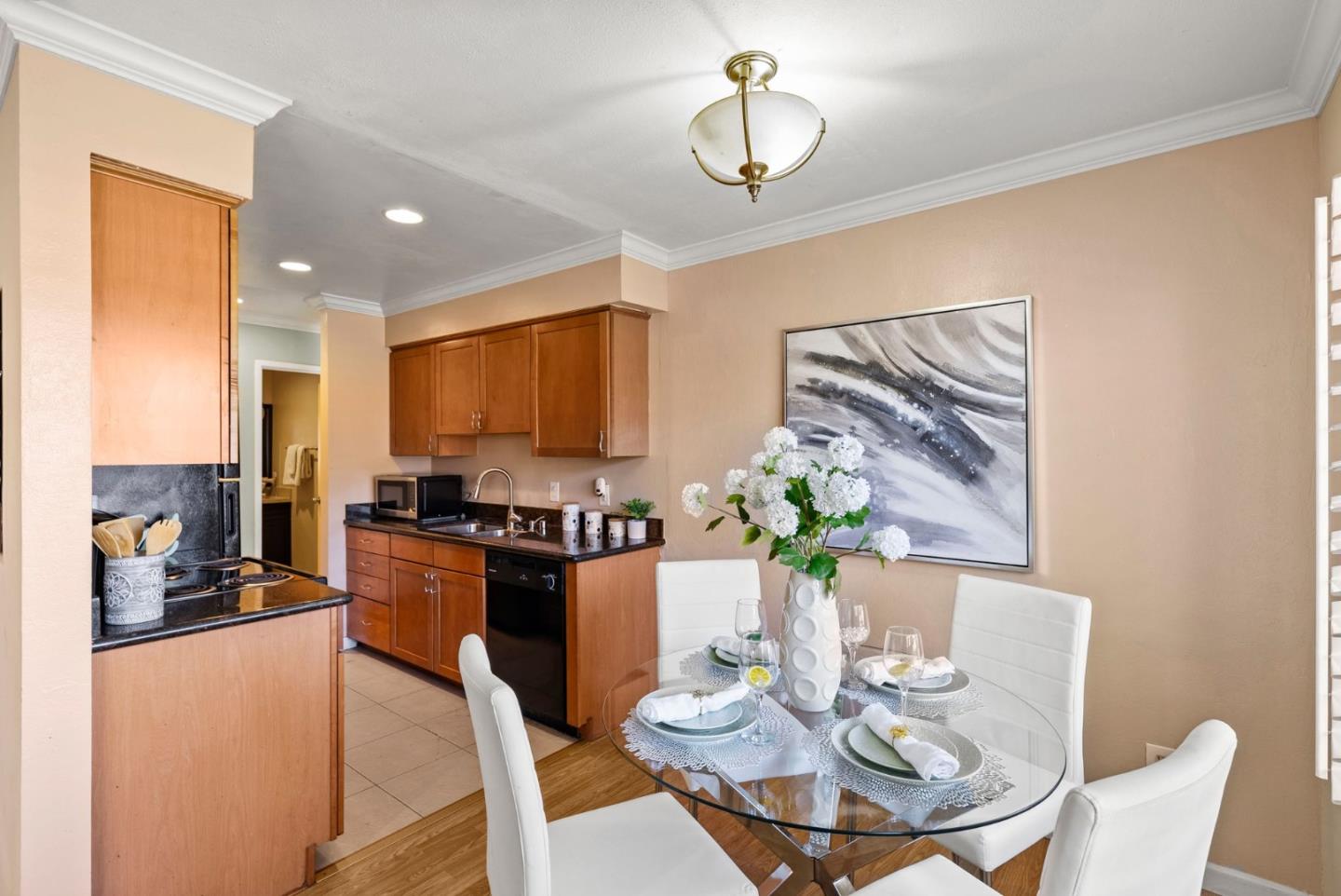 Detail Gallery Image 5 of 25 For 38627 Cherry Ln #84,  Fremont,  CA 94536 - 3 Beds | 2 Baths