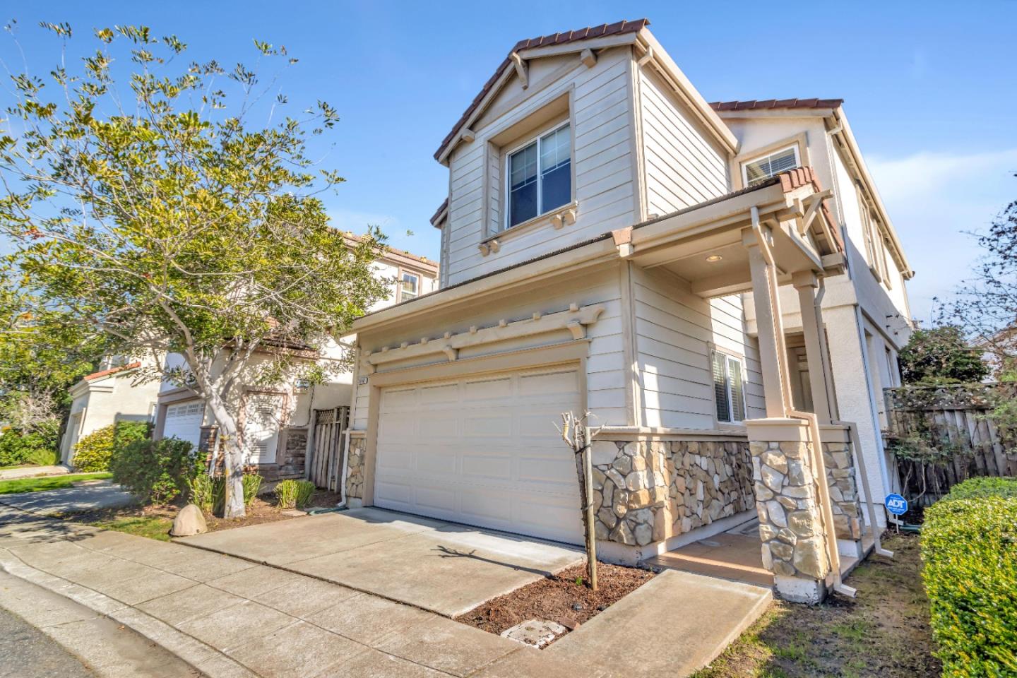 1116 Hillery Way, Alameda, CA 94502