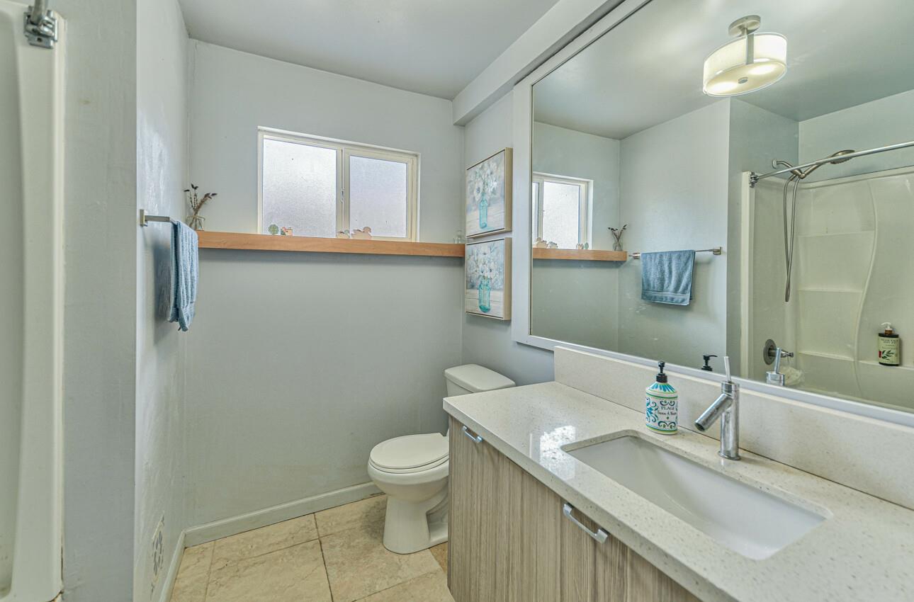 Detail Gallery Image 42 of 79 For 7830 Lovers Ln, Hollister,  CA 95023 - 3 Beds | 2 Baths