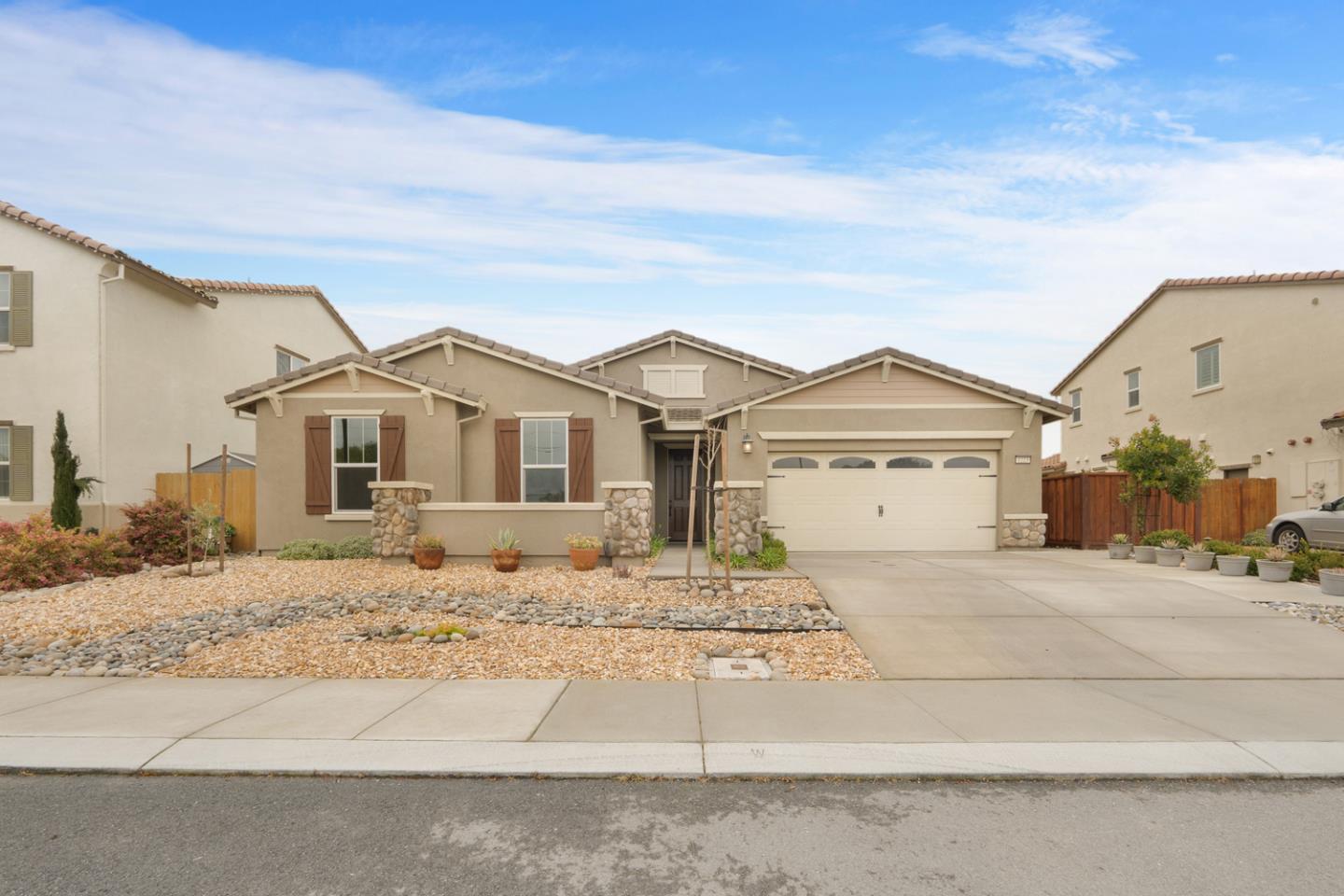 Detail Gallery Image 1 of 40 For 1223 Caetano Pl, San Juan Bautista,  CA 95045 - 4 Beds | 2/1 Baths