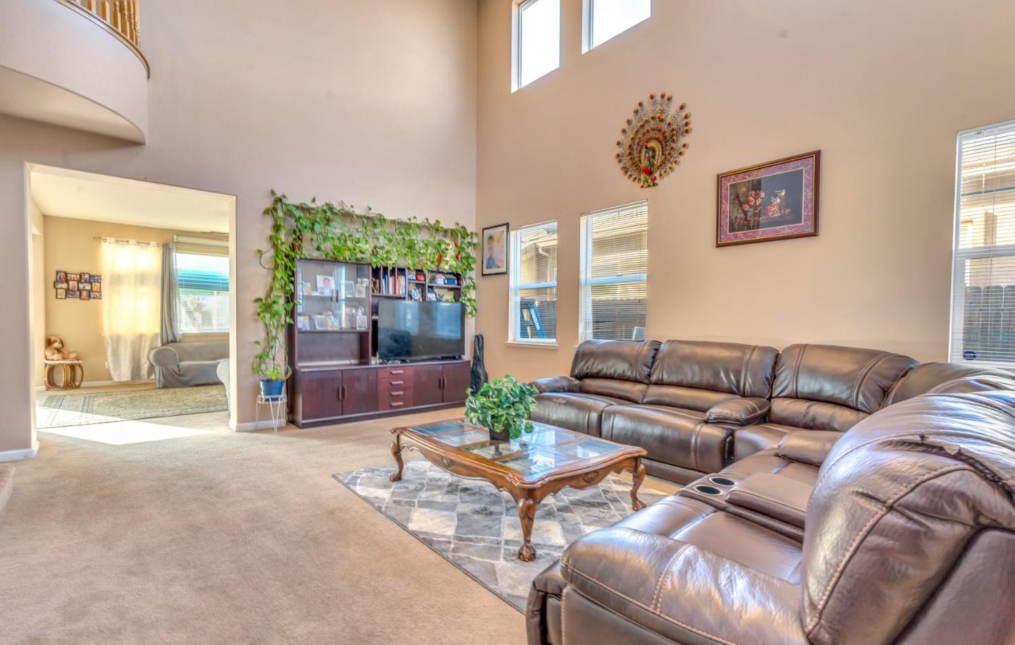 Detail Gallery Image 18 of 60 For 1613 Wildrye Ave, Los Banos,  CA 93635 - 4 Beds | 2/1 Baths