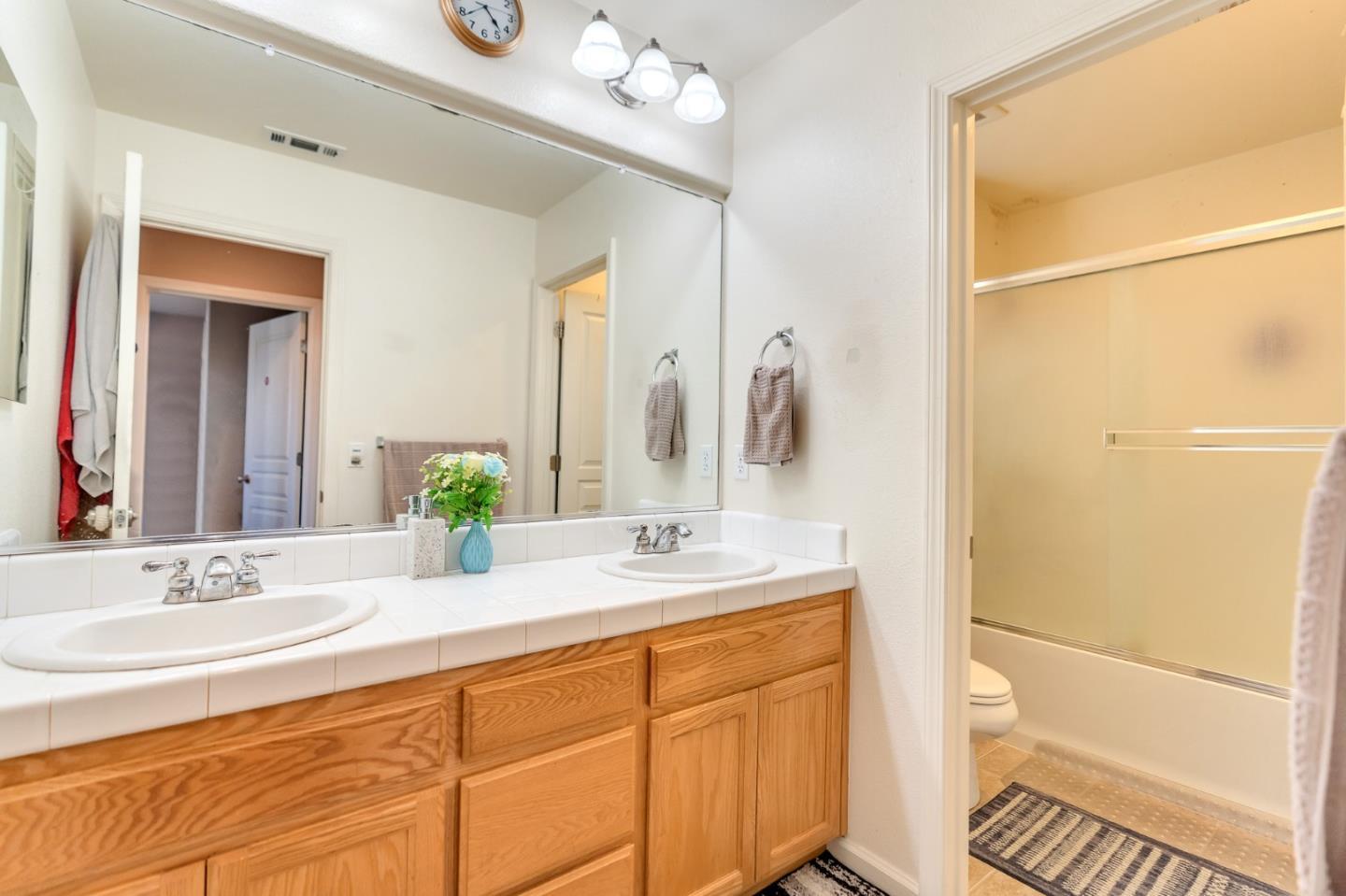 Detail Gallery Image 50 of 60 For 1613 Wildrye Ave, Los Banos,  CA 93635 - 4 Beds | 2/1 Baths