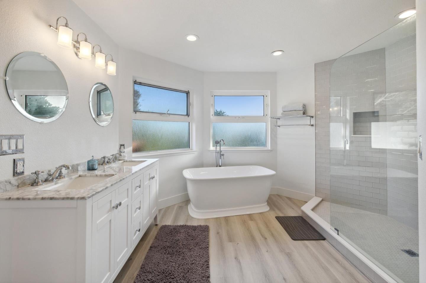 Detail Gallery Image 24 of 43 For 170 Miramontes Ave, Half Moon Bay,  CA 94019 - 4 Beds | 3/1 Baths
