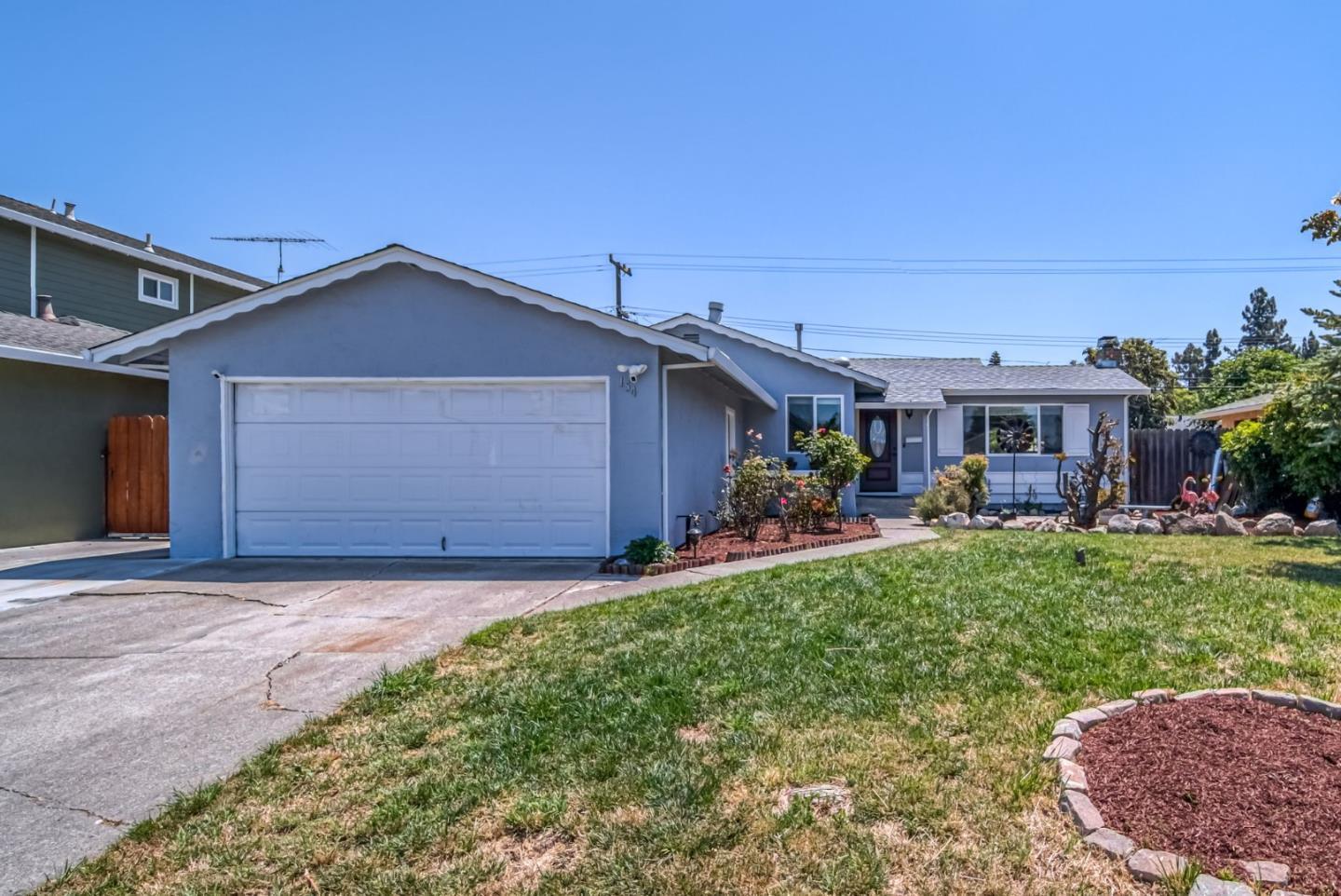 Detail Gallery Image 1 of 1 For 154 Heath St, Milpitas,  CA 95035 - 3 Beds | 2 Baths