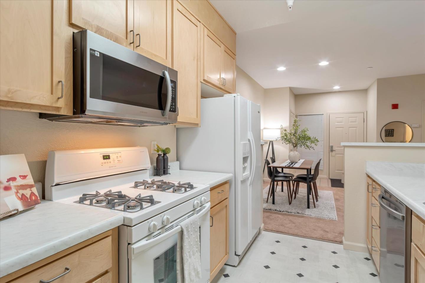 Detail Gallery Image 13 of 38 For 2177 Alum Rock Ave #116,  San Jose,  CA 95116 - 2 Beds | 2 Baths