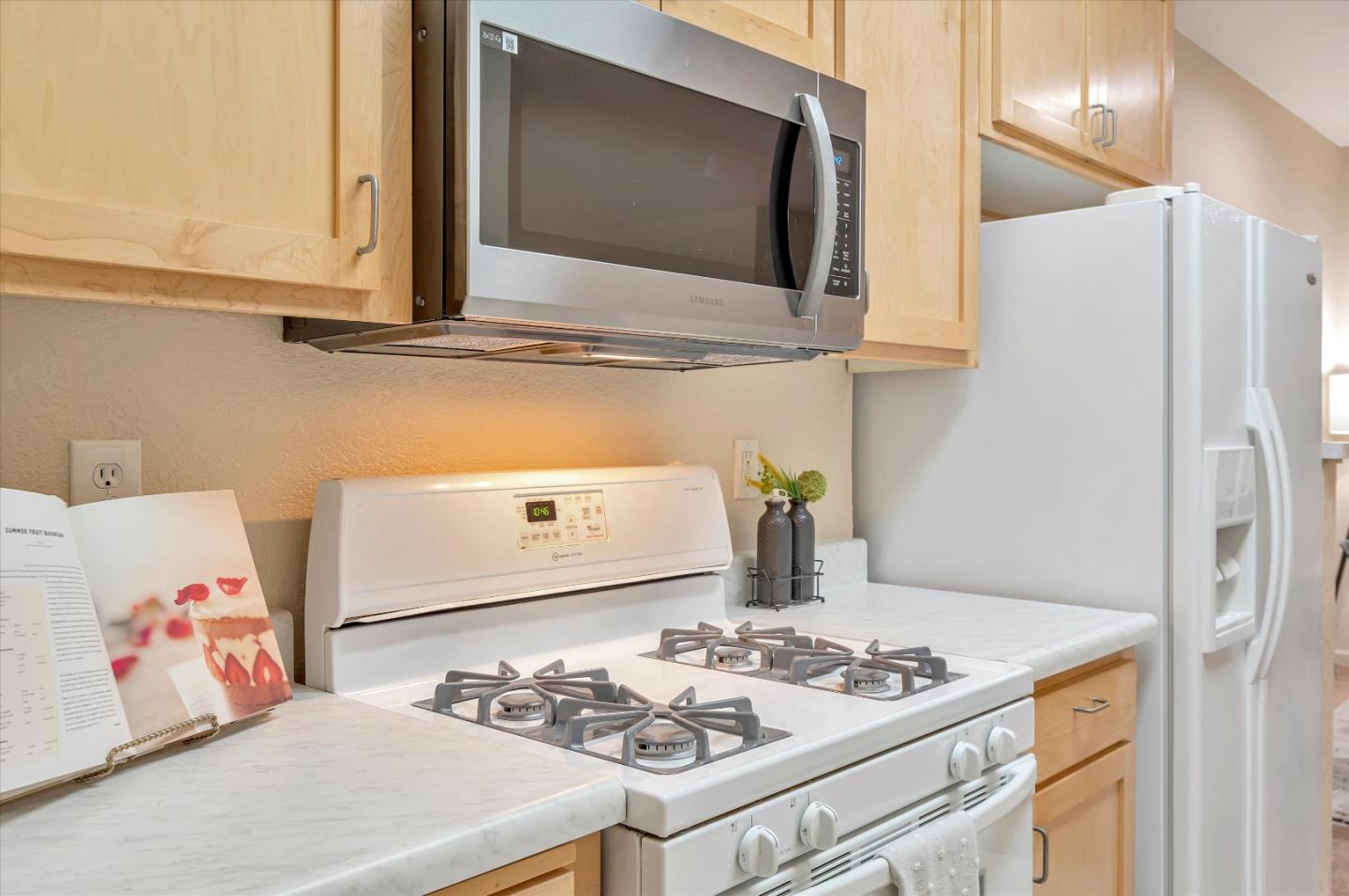Detail Gallery Image 14 of 38 For 2177 Alum Rock Ave #116,  San Jose,  CA 95116 - 2 Beds | 2 Baths