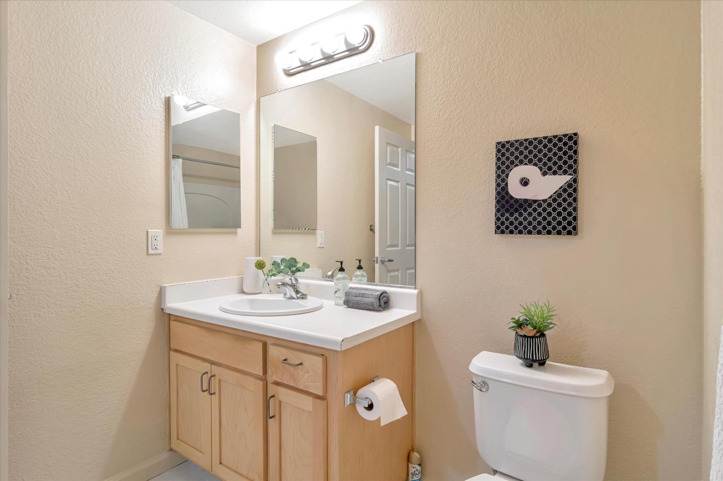 Detail Gallery Image 28 of 38 For 2177 Alum Rock Ave #116,  San Jose,  CA 95116 - 2 Beds | 2 Baths