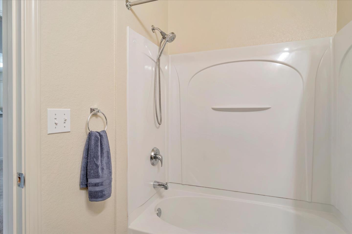 Detail Gallery Image 30 of 38 For 2177 Alum Rock Ave #116,  San Jose,  CA 95116 - 2 Beds | 2 Baths