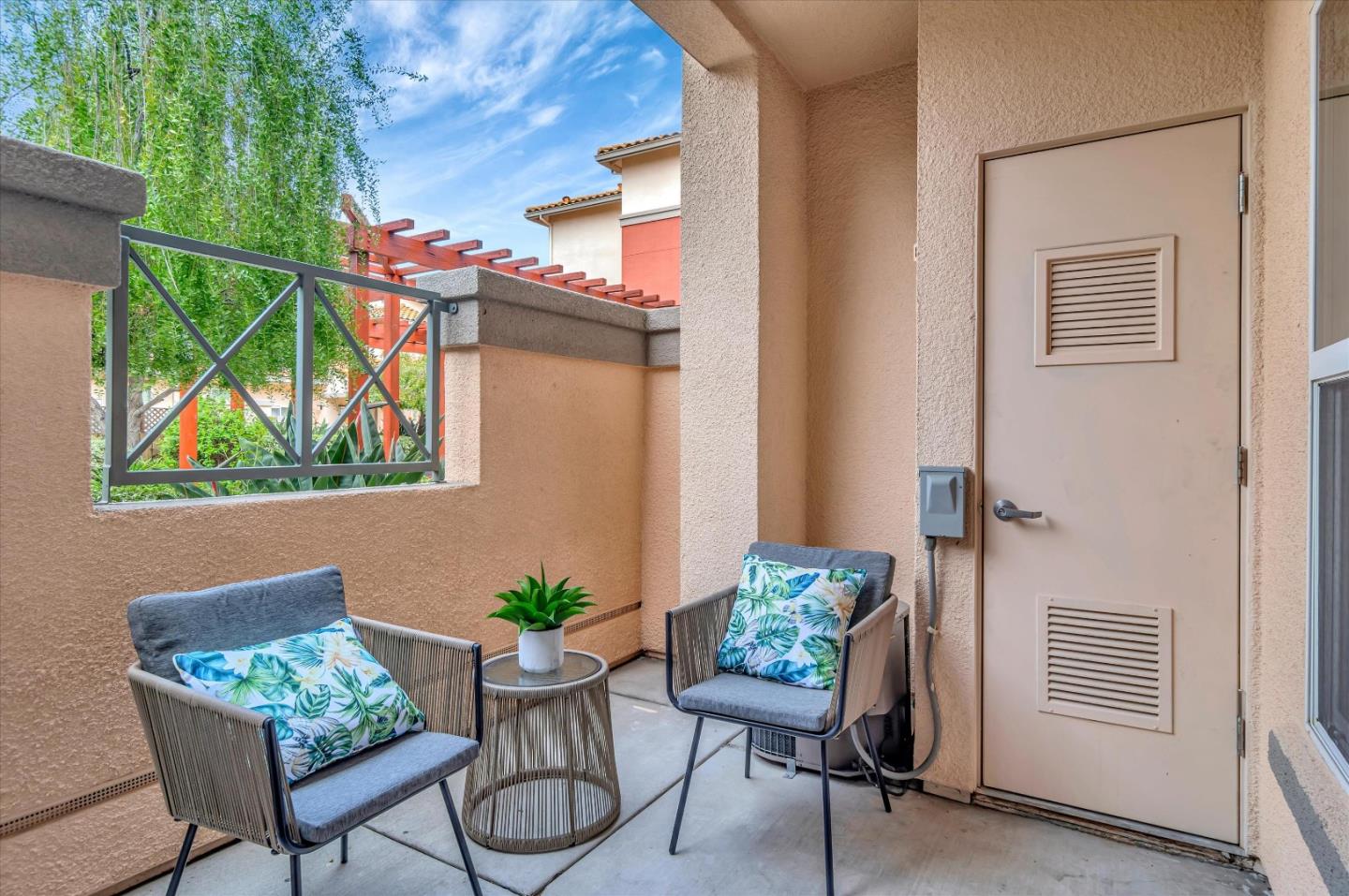 Detail Gallery Image 33 of 38 For 2177 Alum Rock Ave #116,  San Jose,  CA 95116 - 2 Beds | 2 Baths