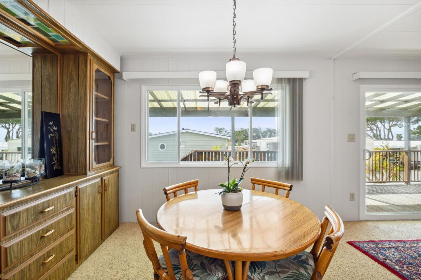Detail Gallery Image 10 of 46 For 4 Oceanview Ave #4,  Half Moon Bay,  CA 94019 - 2 Beds | 2 Baths