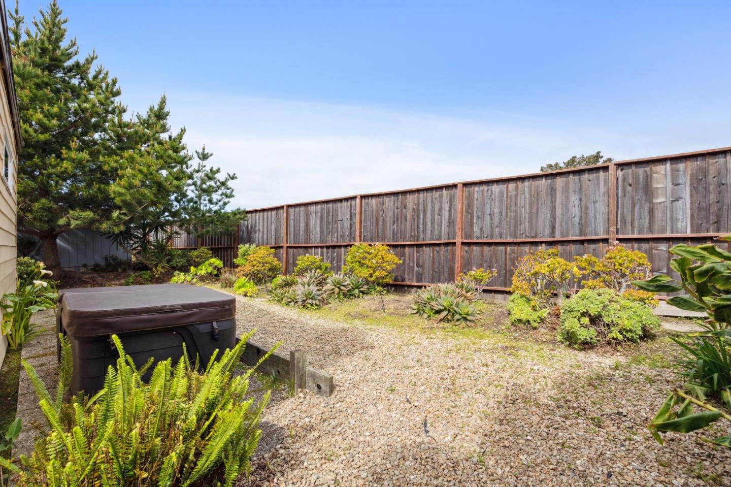Detail Gallery Image 34 of 46 For 4 Oceanview Ave #4,  Half Moon Bay,  CA 94019 - 2 Beds | 2 Baths