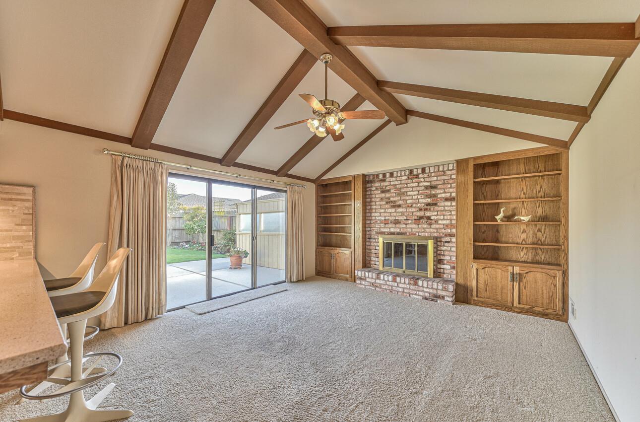 Detail Gallery Image 13 of 33 For 1034 Kentfield Dr, Salinas,  CA 93901 - 3 Beds | 2 Baths