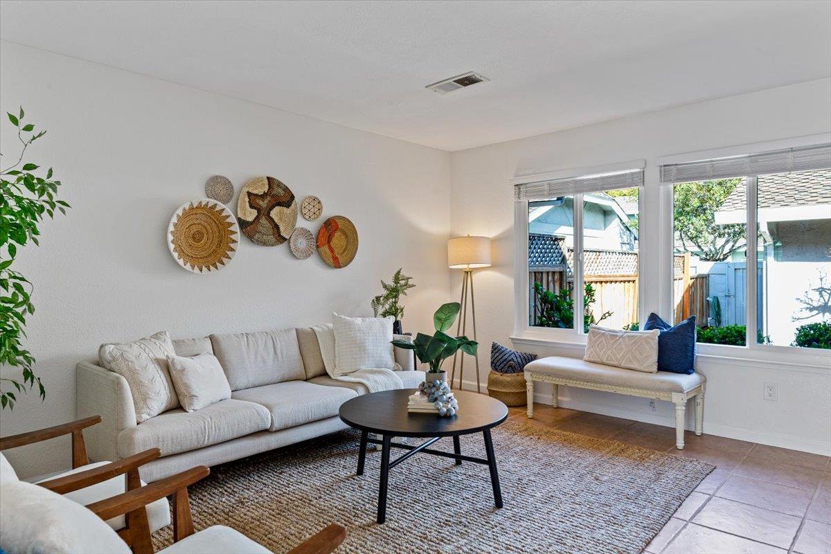 Detail Gallery Image 9 of 25 For 407 Sailfish Dr, Aptos,  CA 95003 - 2 Beds | 1 Baths