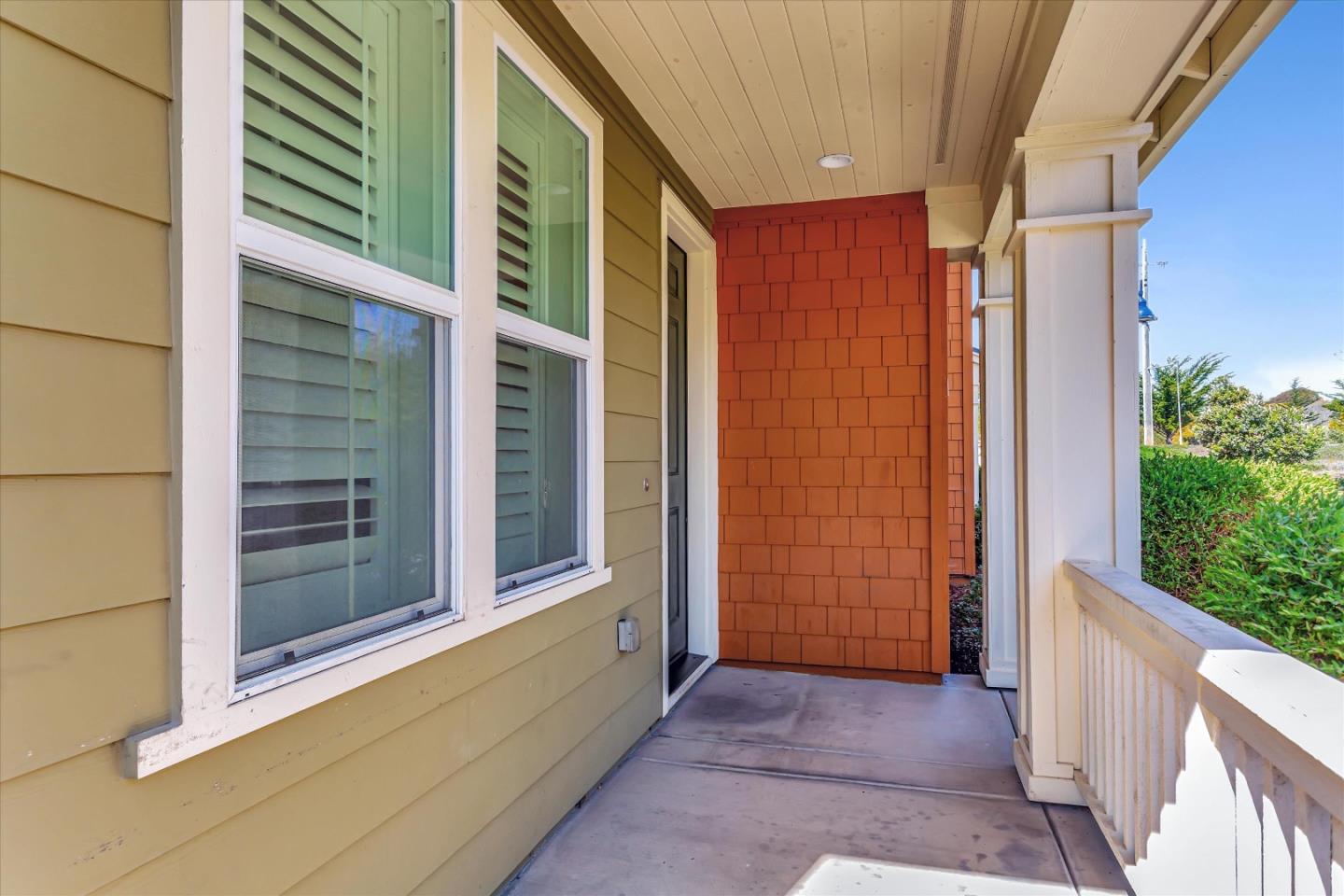 Detail Gallery Image 3 of 43 For 5013 Telegraph Blvd, Marina,  CA 93933 - 3 Beds | 2/1 Baths