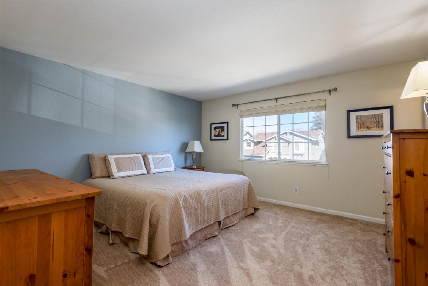 Detail Gallery Image 11 of 23 For 930 Gates St, East Palo Alto,  CA 94303 - 3 Beds | 2/1 Baths