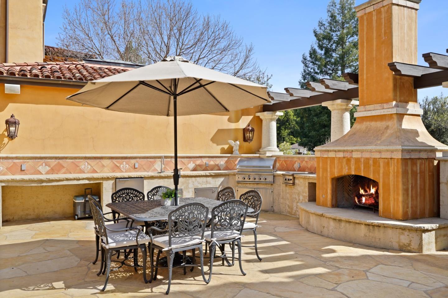 Detail Gallery Image 94 of 106 For 15121 Becky Ln, Monte Sereno,  CA 95030 - 6 Beds | 6/2 Baths