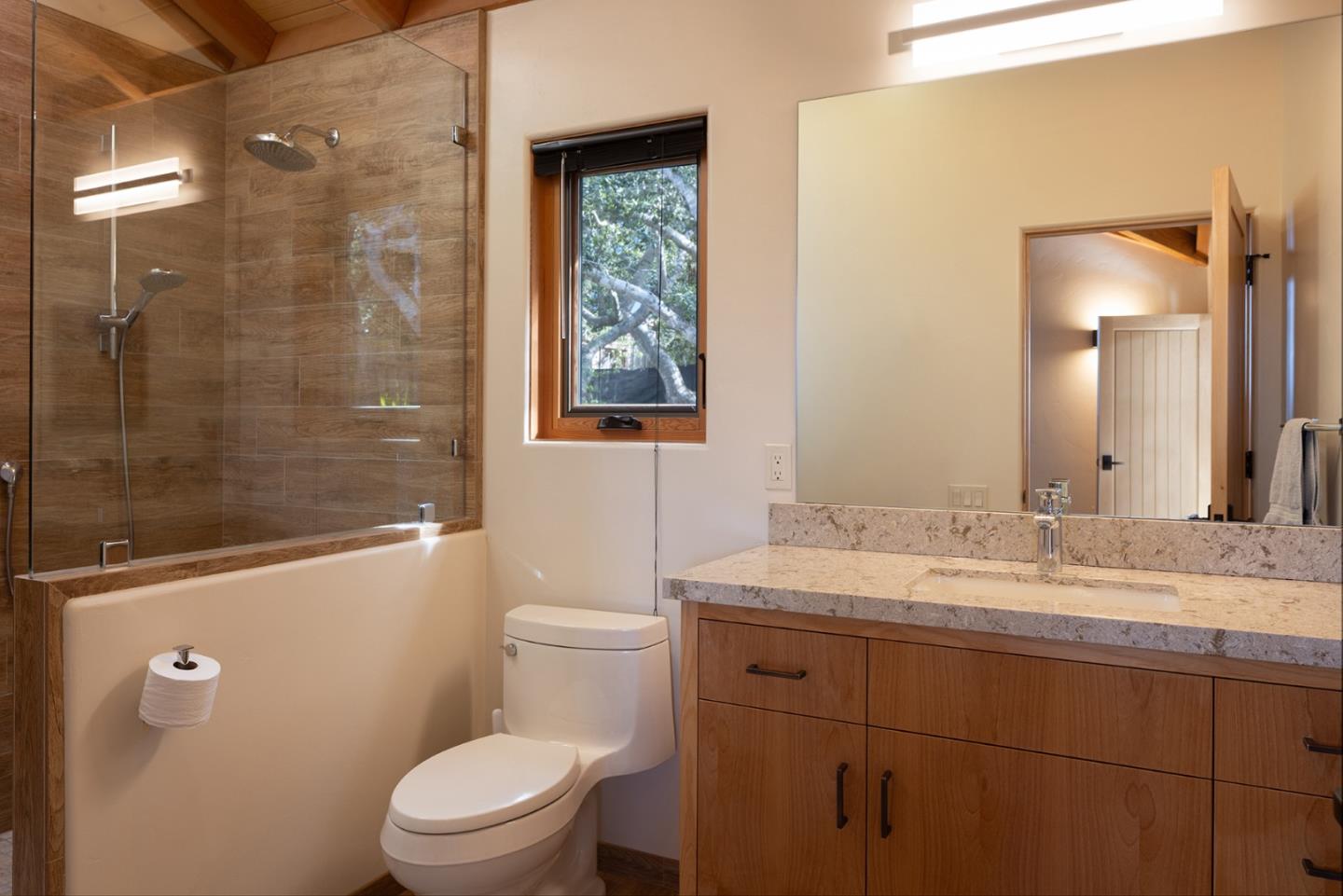 Detail Gallery Image 22 of 26 For 24429 S San Luis Ave, Carmel,  CA 93923 - 2 Beds | 2/1 Baths