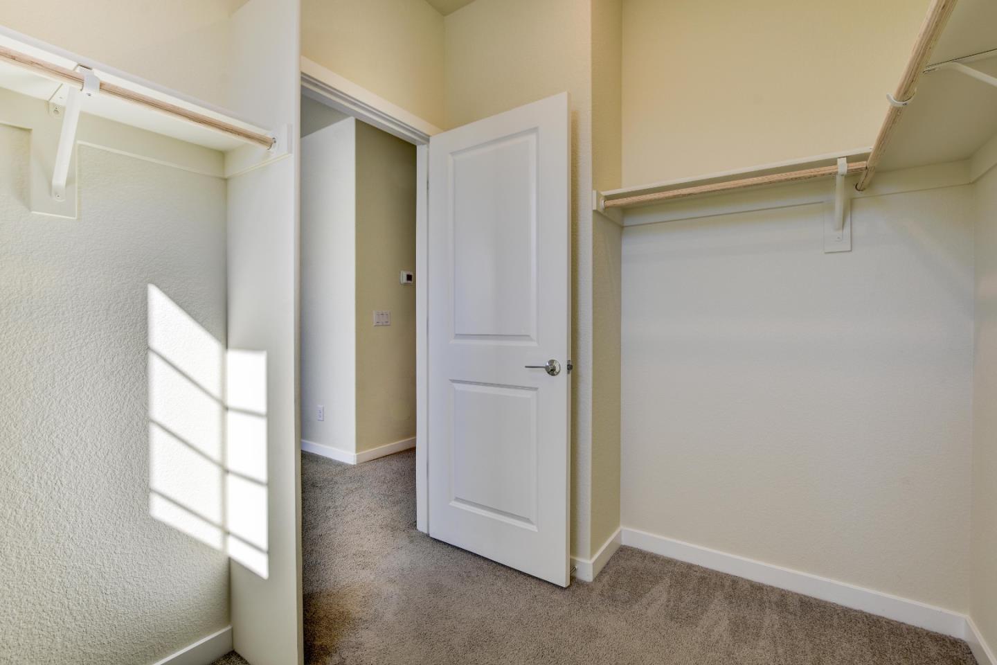 Detail Gallery Image 21 of 48 For 3515 Sparrow Ct, West Sacramento,  CA 95691 - 3 Beds | 2/1 Baths