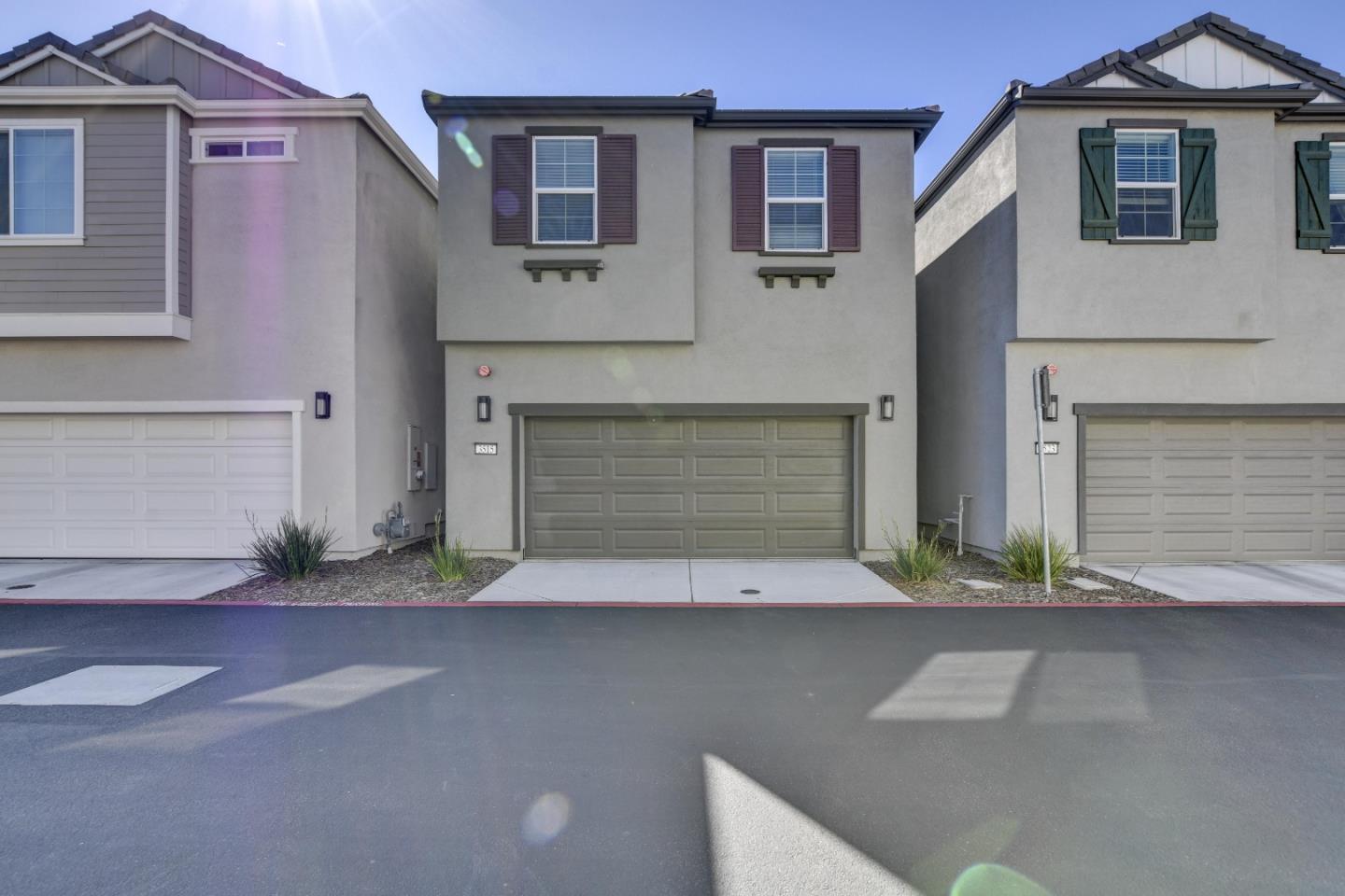 Detail Gallery Image 31 of 48 For 3515 Sparrow Ct, West Sacramento,  CA 95691 - 3 Beds | 2/1 Baths