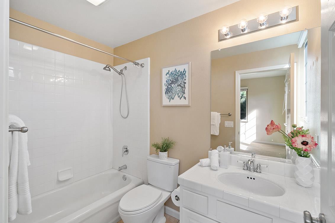 Detail Gallery Image 27 of 37 For 17 S Keeble Ave, San Jose,  CA 95126 - 2 Beds | 2/1 Baths