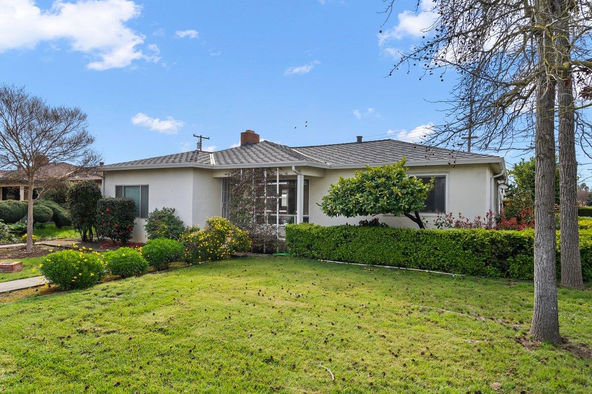 690 Welburn, Gilroy, CA 