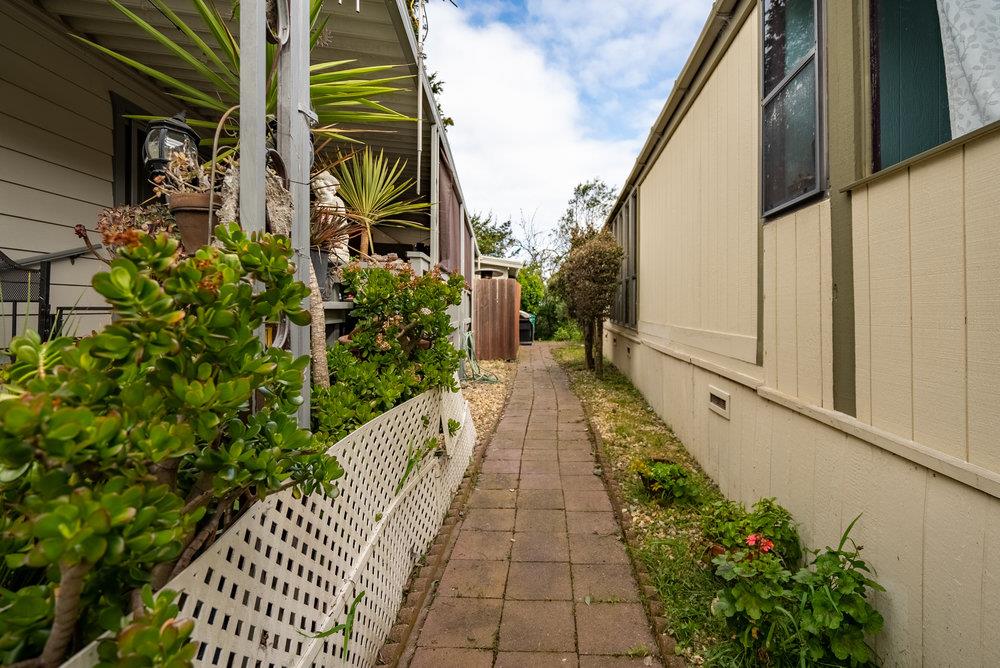 Detail Gallery Image 34 of 54 For 13713 Monte Bello St #116,  Castroville,  CA 95012 - 2 Beds | 2 Baths