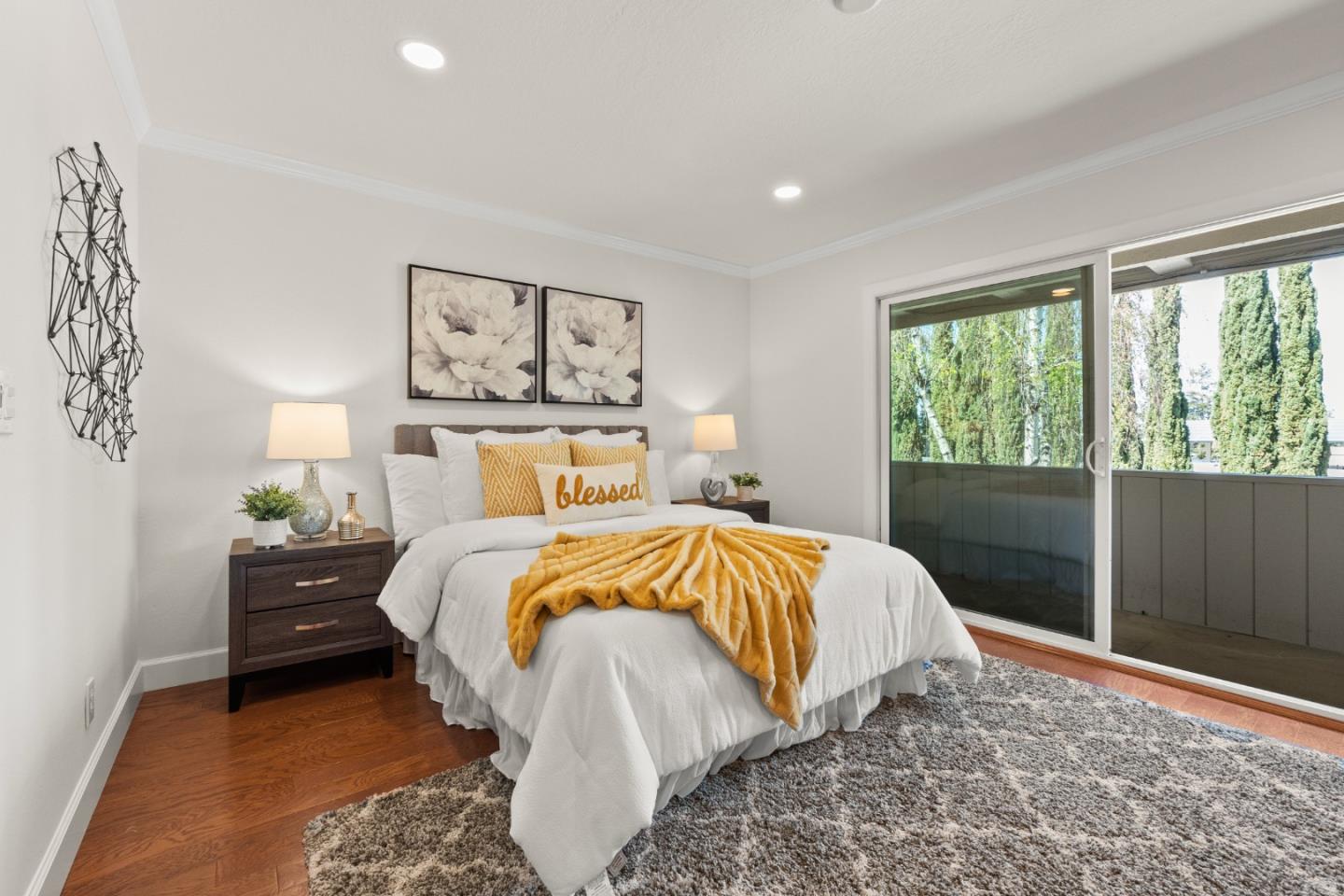 Detail Gallery Image 23 of 33 For 10477 Mary Ave, Cupertino,  CA 95014 - 2 Beds | 1/1 Baths