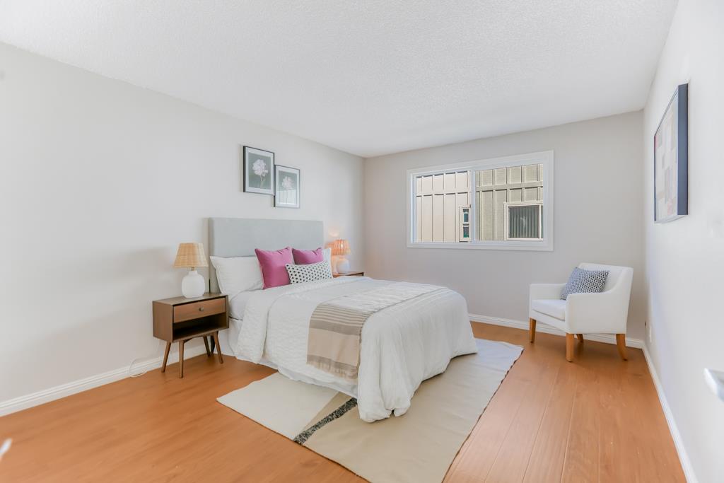 Detail Gallery Image 17 of 52 For 255 S Rengstorff Ave #45,  Mountain View,  CA 94040 - 3 Beds | 2 Baths